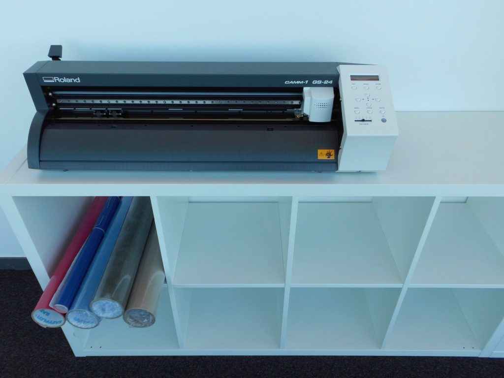 TZL_WeDSGN_Coworking_Vinyl_Cutter 